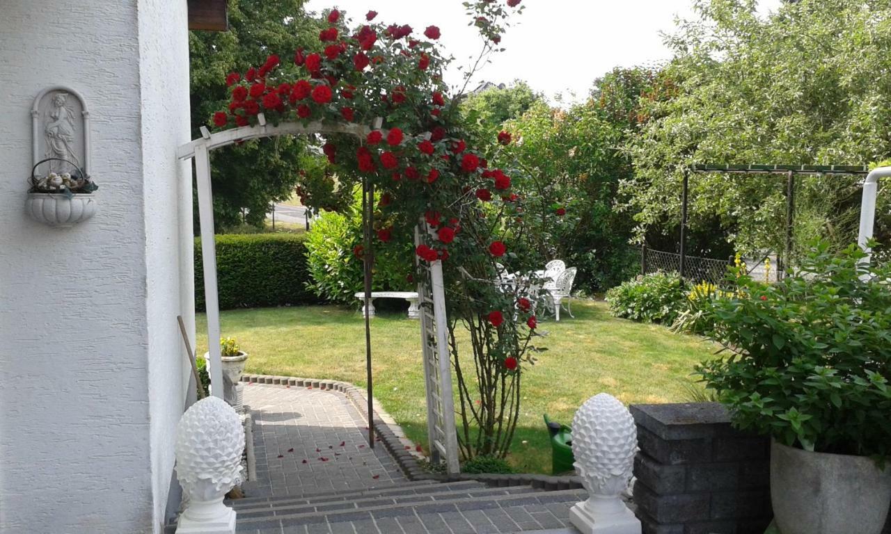 Ferienwohnung Raupe Fritzlar Bagian luar foto